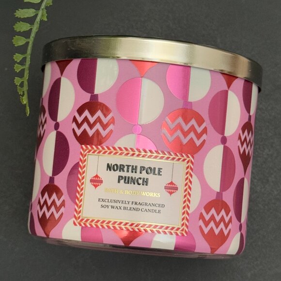 BBW North Pole Punch Bath & Body Works 3 Wick Candle - Picture 5 of 10